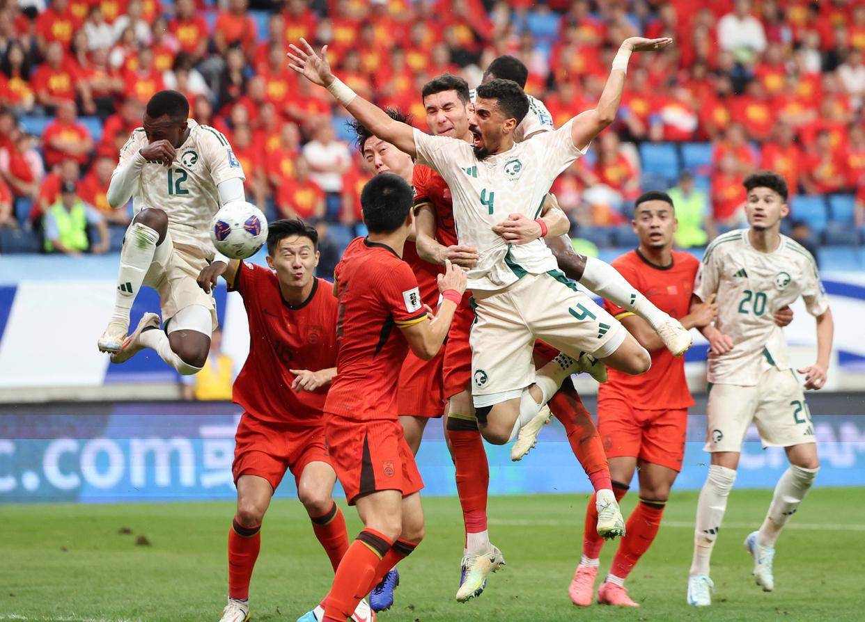 楊鳴展堅韌之志，迎難而上共克時艱